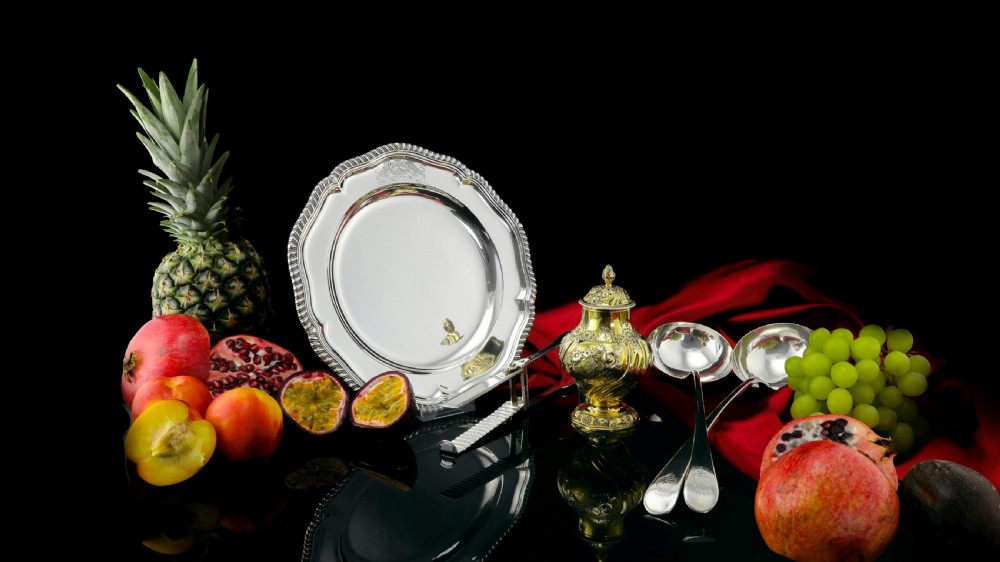 Antique Solid Silver Dish with Coat of Arms for Michael Bass, 1st Baron Burton - Garrard 1888 View XXIV