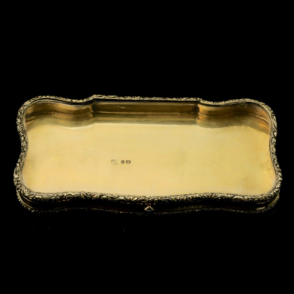 A Rare Georgian Solid Silver Gilt Snuff Box with Rock Crystal - Charles Rawlings & William Summers, 1833 View IV