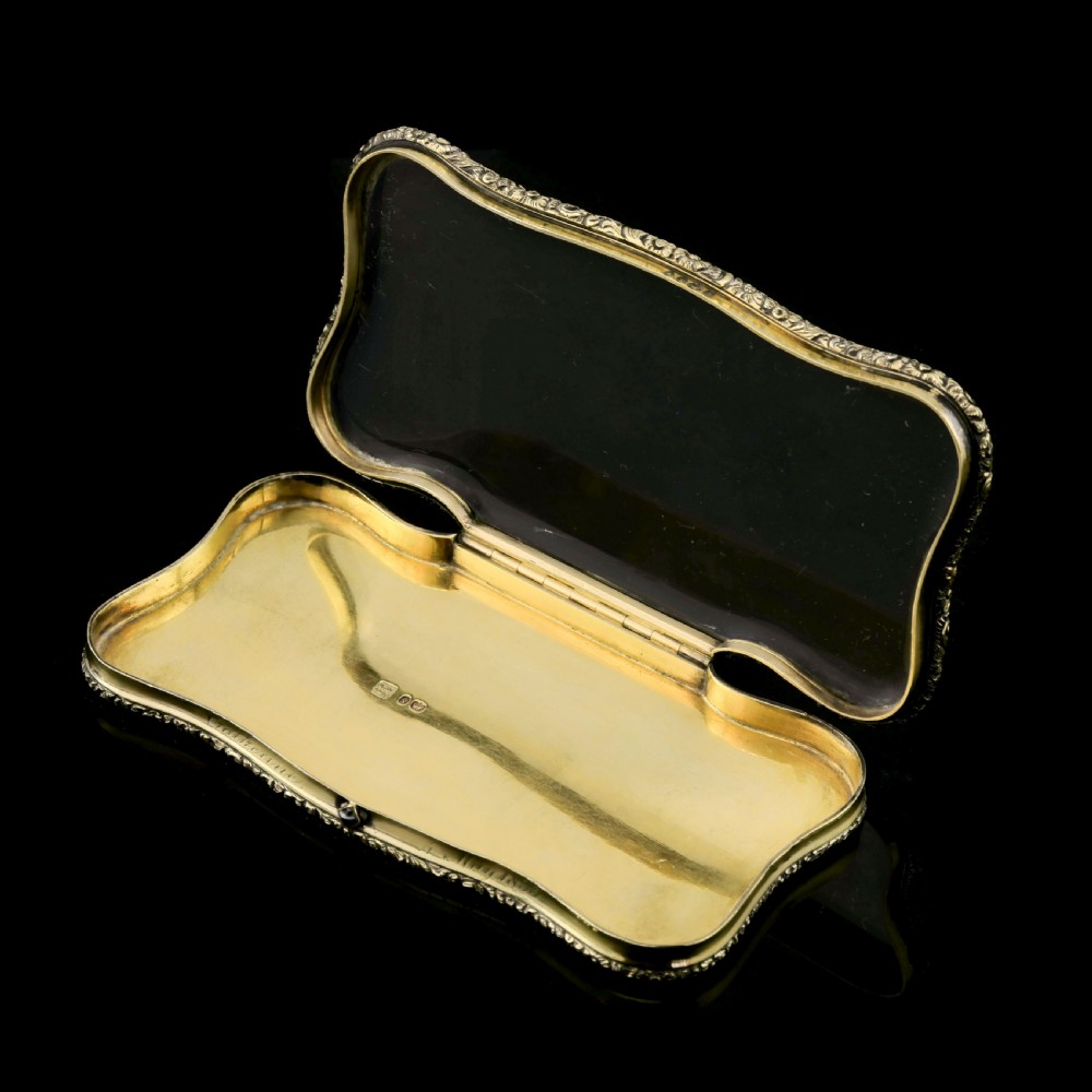 A Rare Georgian Solid Silver Gilt Snuff Box with Rock Crystal - Charles Rawlings & William Summers, 1833 View IX
