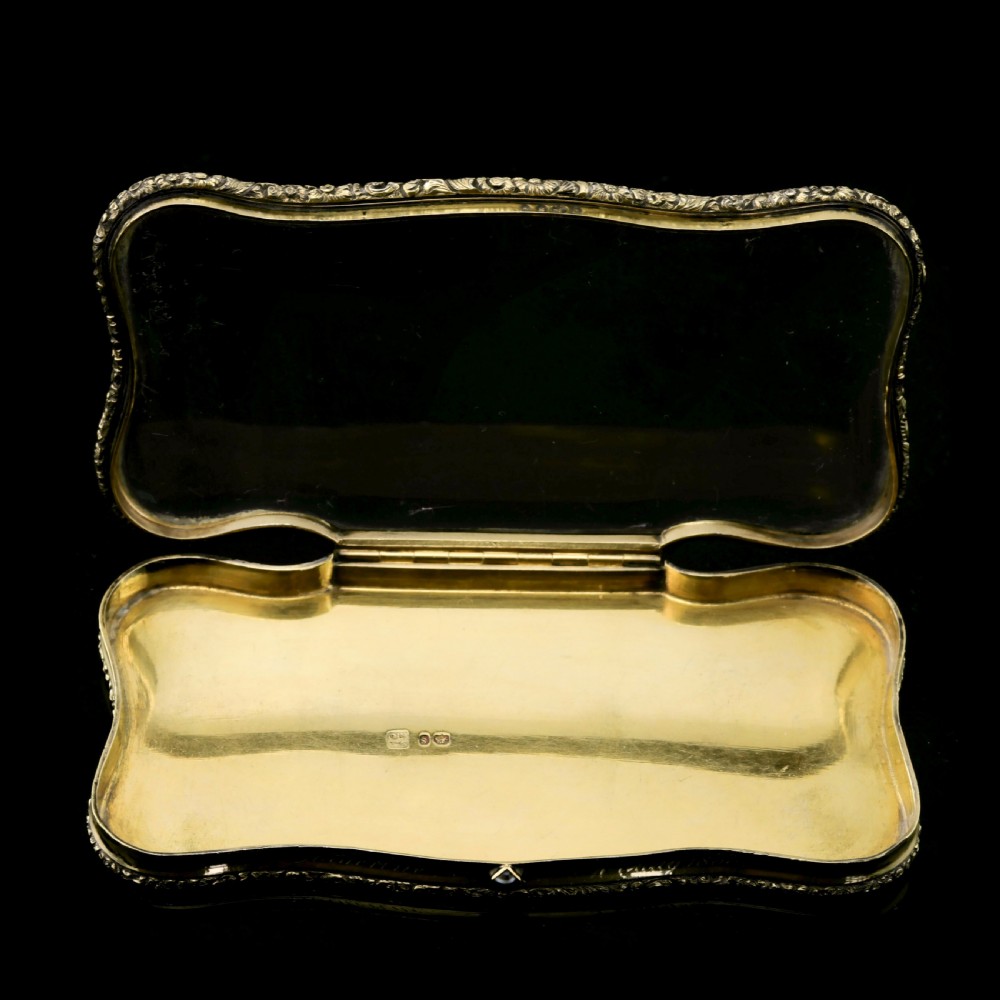 A Rare Georgian Solid Silver Gilt Snuff Box with Rock Crystal - Charles Rawlings & William Summers, 1833 View XI