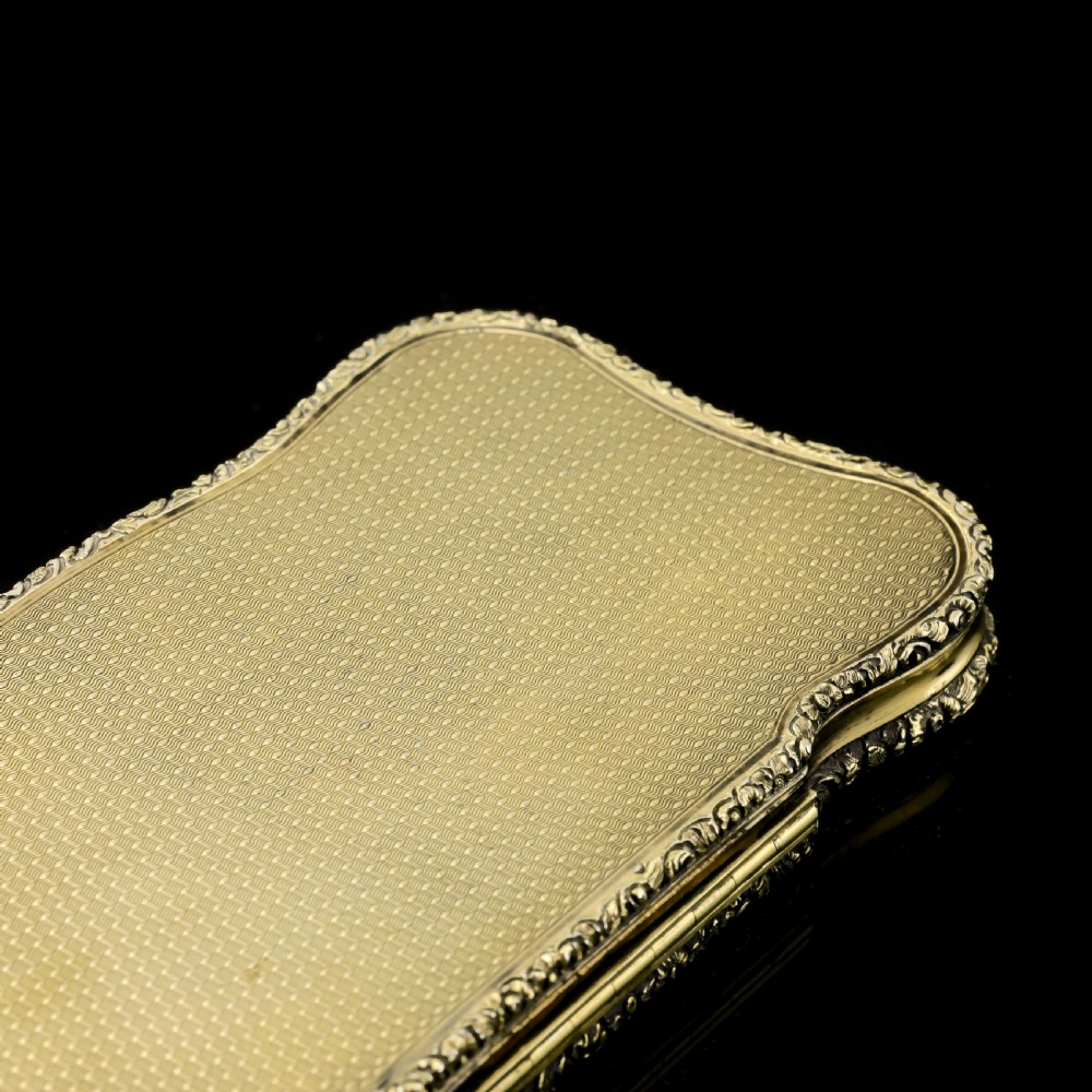 A Rare Georgian Solid Silver Gilt Snuff Box with Rock Crystal - Charles Rawlings & William Summers, 1833 View XIX
