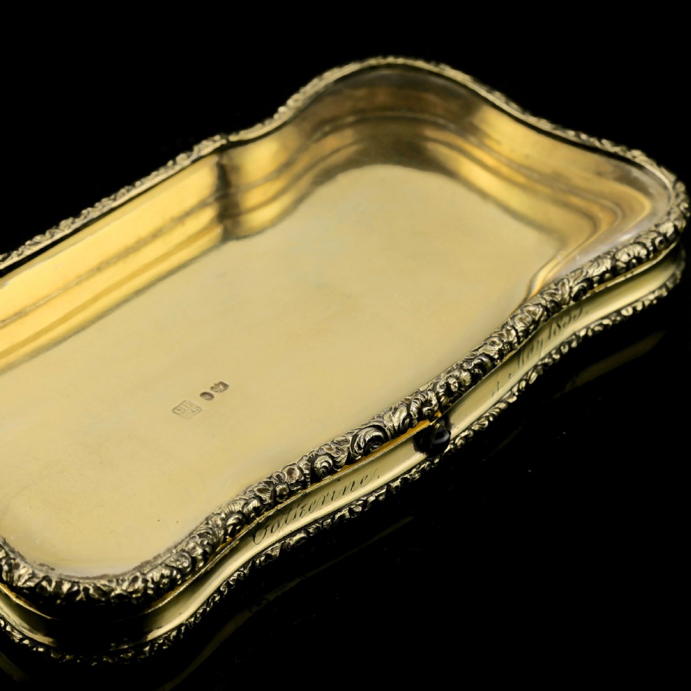 A Rare Georgian Solid Silver Gilt Snuff Box with Rock Crystal - Charles Rawlings & William Summers, 1833 View XX