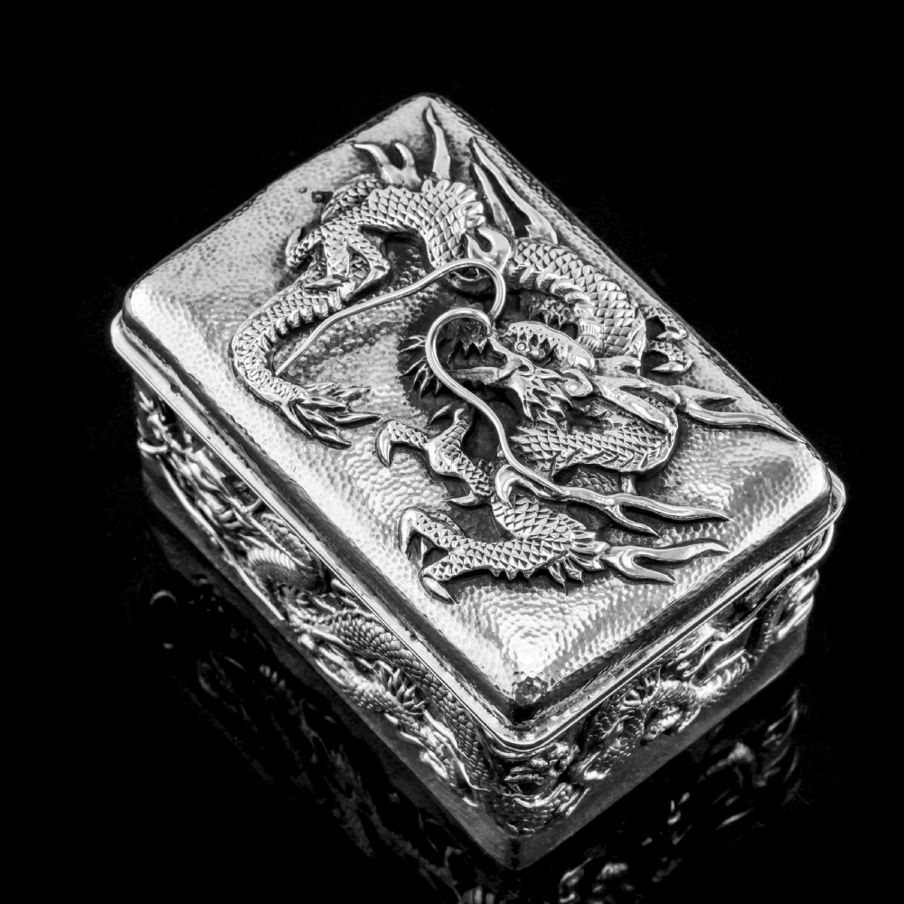 Antique Japanese Solid Silver Box with Embossed Dragons - Meiji Period c.1900 View IV