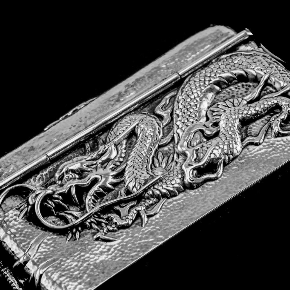 Antique Japanese Solid Silver Box with Embossed Dragons - Meiji Period c.1900 View XIII