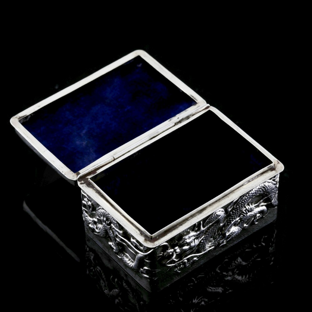 Antique Japanese Solid Silver Box with Embossed Dragons - Meiji Period c.1900 View XV
