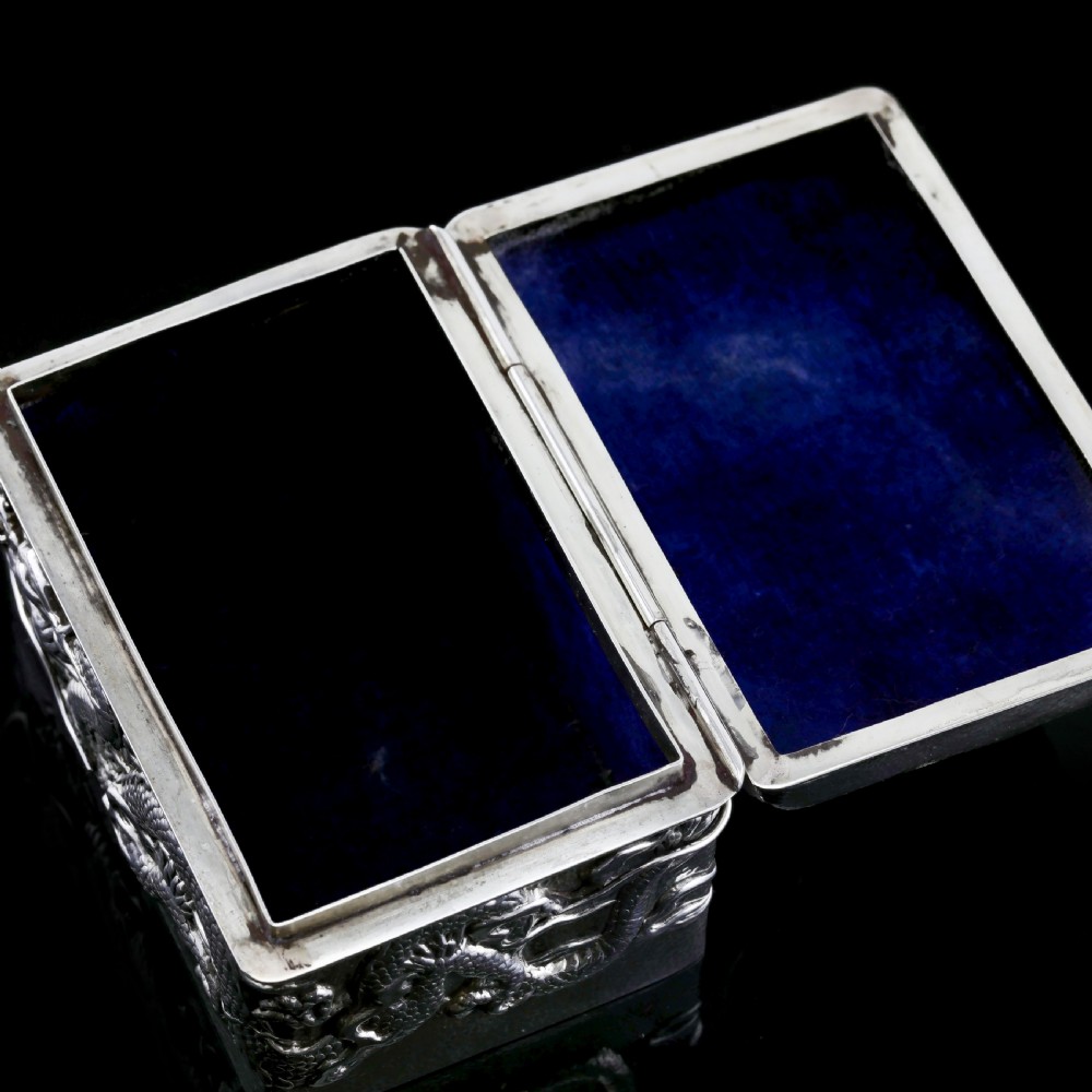 Antique Japanese Solid Silver Box with Embossed Dragons - Meiji Period c.1900 View XVI