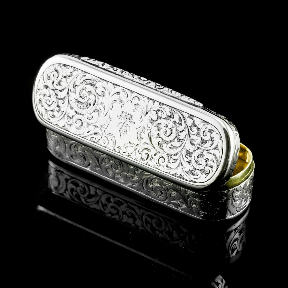 Antique Solid Silver Oval Snuff Box, Beautifully Hand Engraved - William Simpson 1840 View X