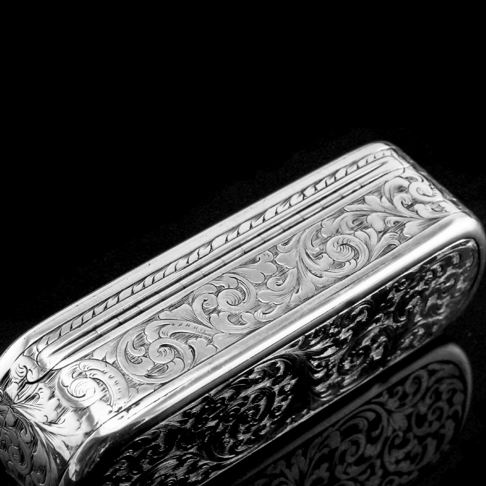 Antique Solid Silver Oval Snuff Box, Beautifully Hand Engraved - William Simpson 1840 View XV