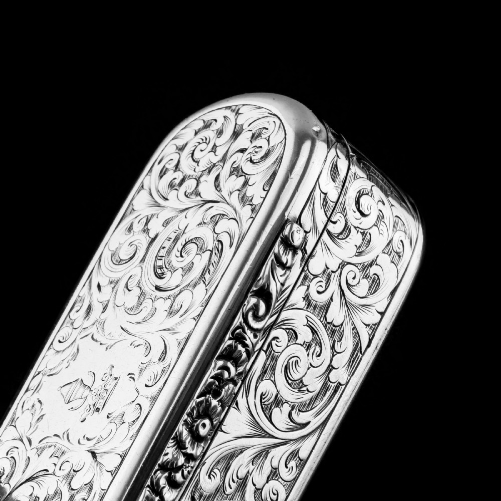 Antique Solid Silver Oval Snuff Box, Beautifully Hand Engraved - William Simpson 1840 View XVI