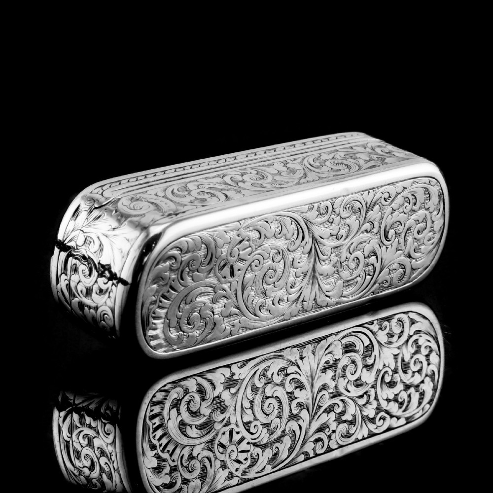 Antique Solid Silver Oval Snuff Box, Beautifully Hand Engraved - William Simpson 1840 View XVII