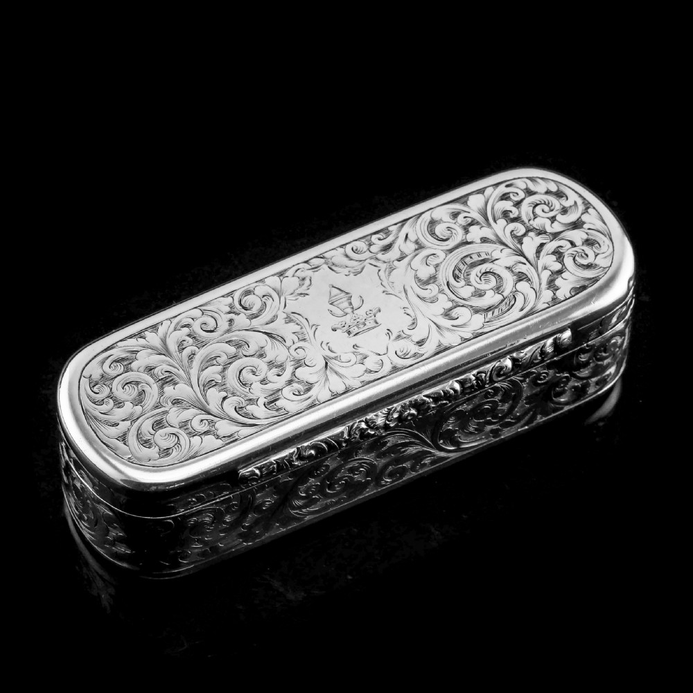 Antique Solid Silver Oval Snuff Box, Beautifully Hand Engraved - William Simpson 1840 View XVIII
