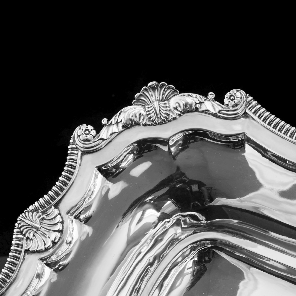 Antique Solid Silver Georgian Basket with Magnificent Gadrooning - Samuel Hennell 1811 View XVI