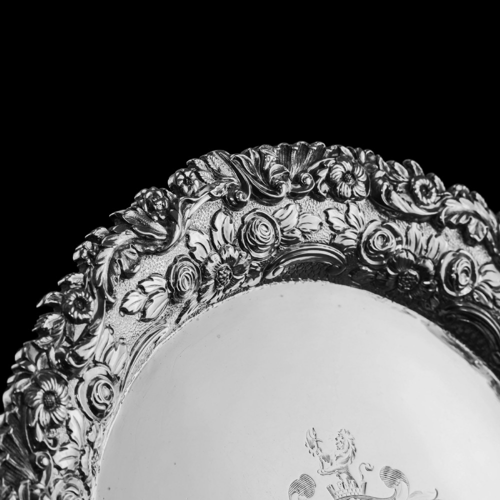 A Stunning English Georgian Solid Silver Salver Tray with Rococo Decoration - William Eaton 1818 View X