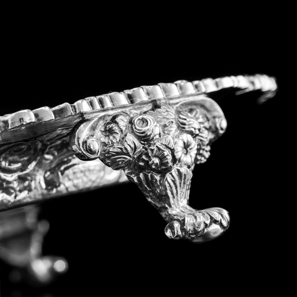 A Stunning English Georgian Solid Silver Salver Tray with Rococo Decoration - William Eaton 1818 View XIV