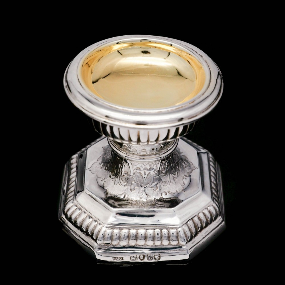 A Unique Antique Pair of Solid Silver Salt Cellars, Pedestal Design - Daniel & John Wellby 1886 View XIII