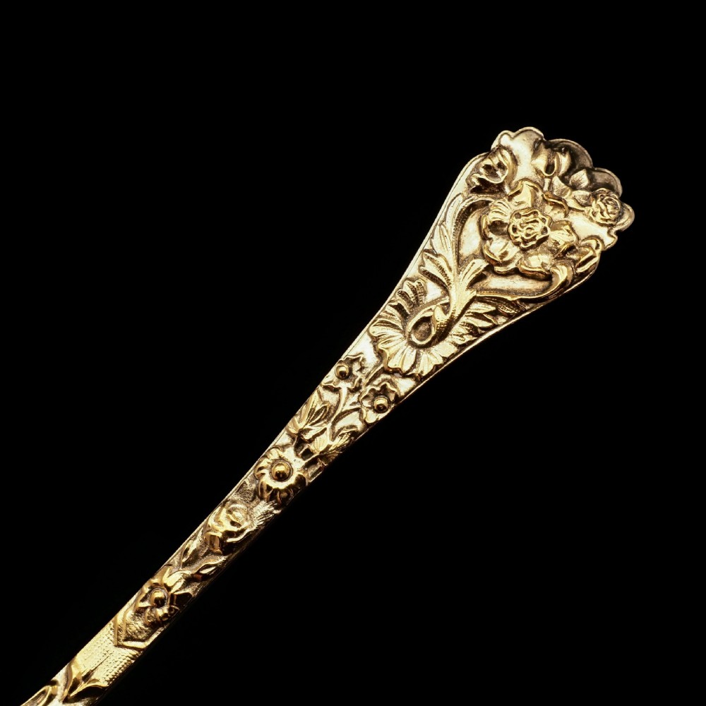 An Antique Set of 4 Solid Silver Gilt Spoons with Highly Embossed Design - Henry William Curry 1871 View IV