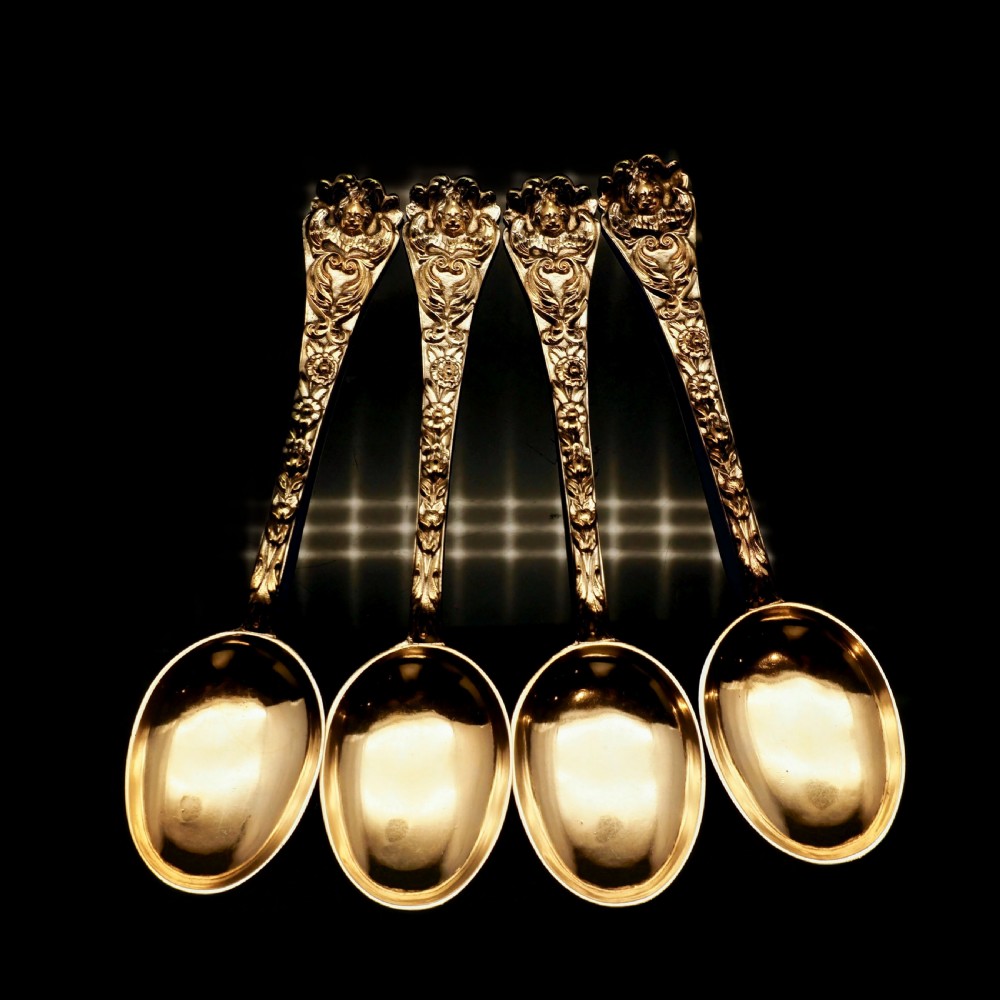 An Antique Set of 4 Solid Silver Gilt Spoons with Highly Embossed Design - Henry William Curry 1871 View XII