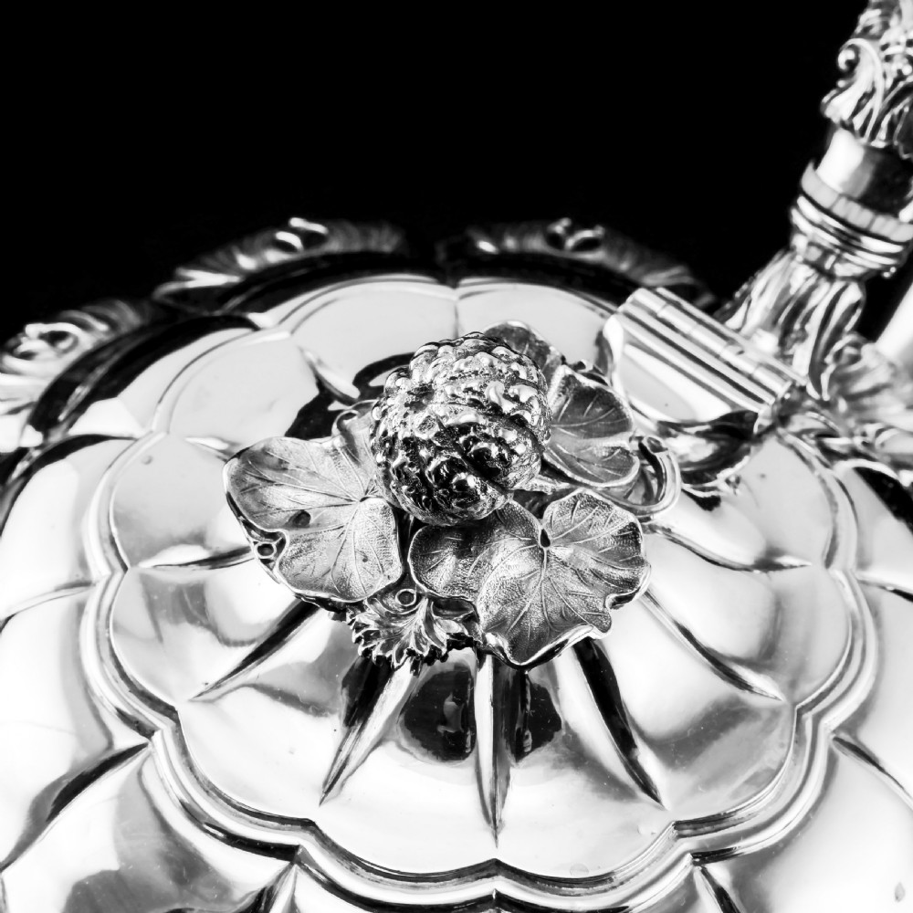 Antique Solid Silver Georgian Tea Set, 'Melon Shaped' with Floral Chasing - Robert Hennell 1826 View VII
