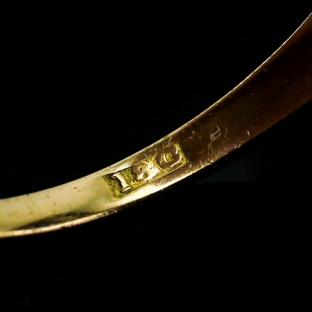 A Marvellous Victorian 18K Gold Sapphire & Diamond Navette Ring View IX