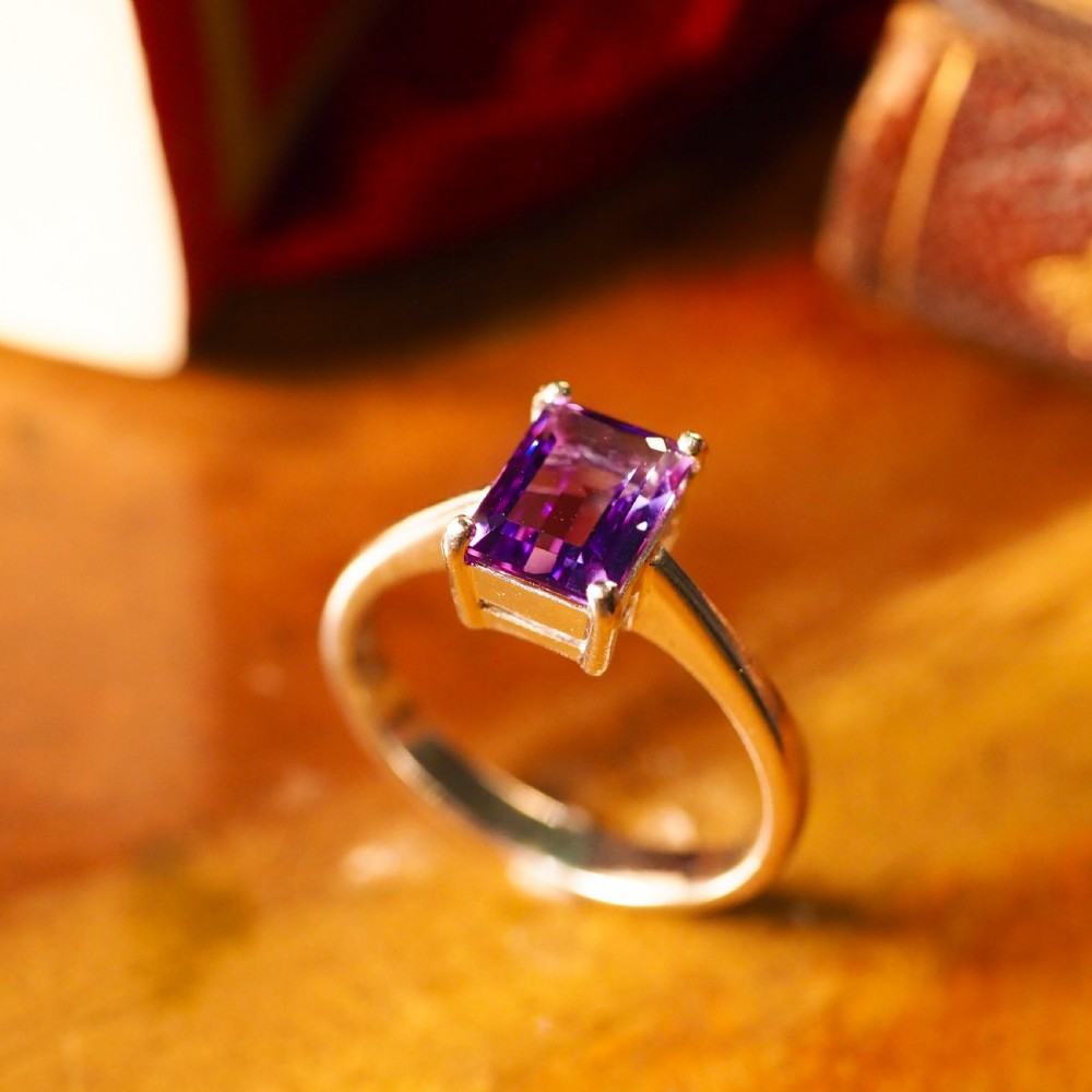An 18K White Gold 'Emerald Cut' Amethyst Ring View VIII