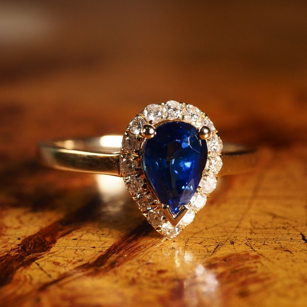 A Stunning 14K Gold Sapphire & Diamond Cluster Ring 1.06 Carat View XI
