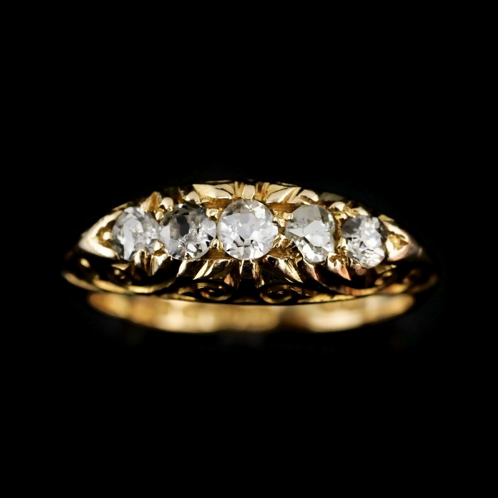 Antique Edwardian 18K Gold Engraved & 5 Diamond Ring - 1908 View II
