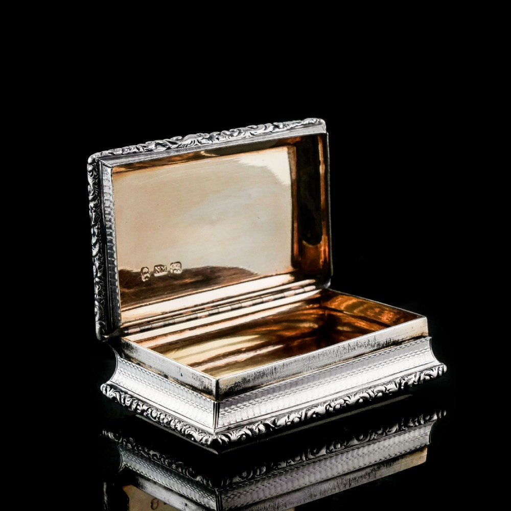Antique Georgian Solid Silver Snuff Box with Beautiful Floral Border - Nathaniel Mills 1833 View VIII