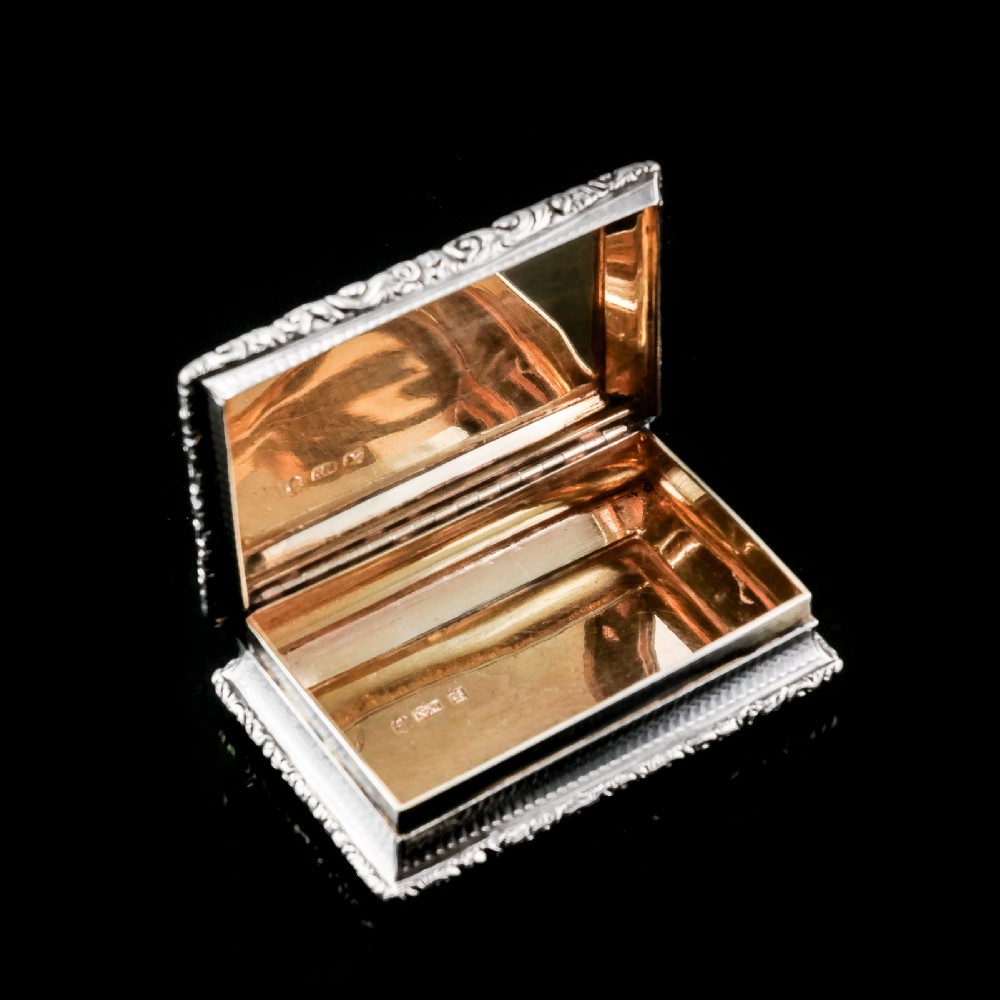 Antique Georgian Solid Silver Snuff Box with Beautiful Floral Border - Nathaniel Mills 1833 View X