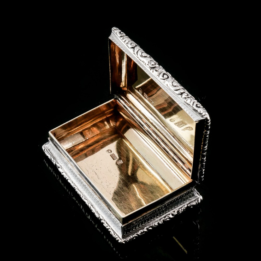 Antique Georgian Solid Silver Snuff Box with Beautiful Floral Border - Nathaniel Mills 1833 View XI
