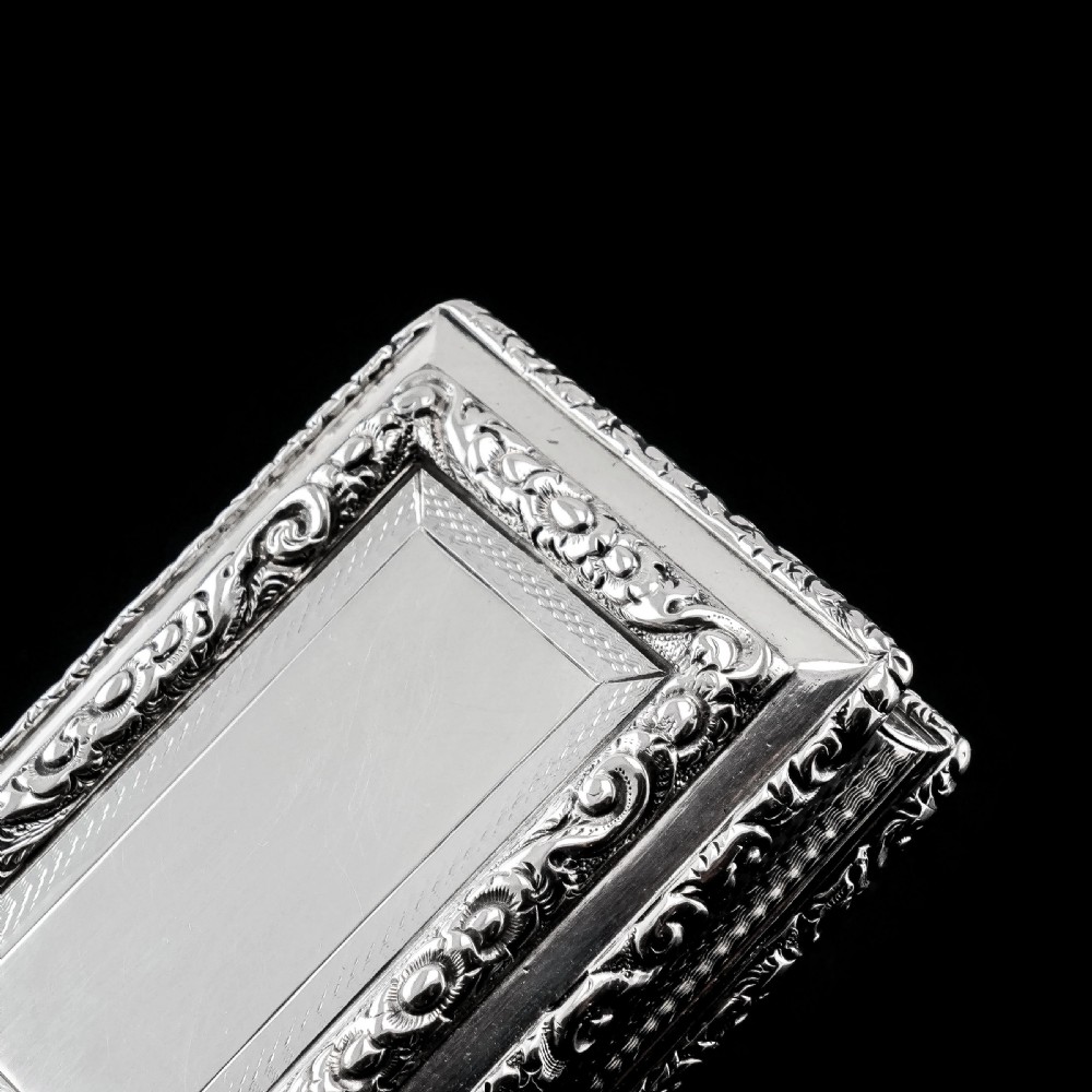 Antique Georgian Solid Silver Snuff Box with Beautiful Floral Border - Nathaniel Mills 1833 View XII