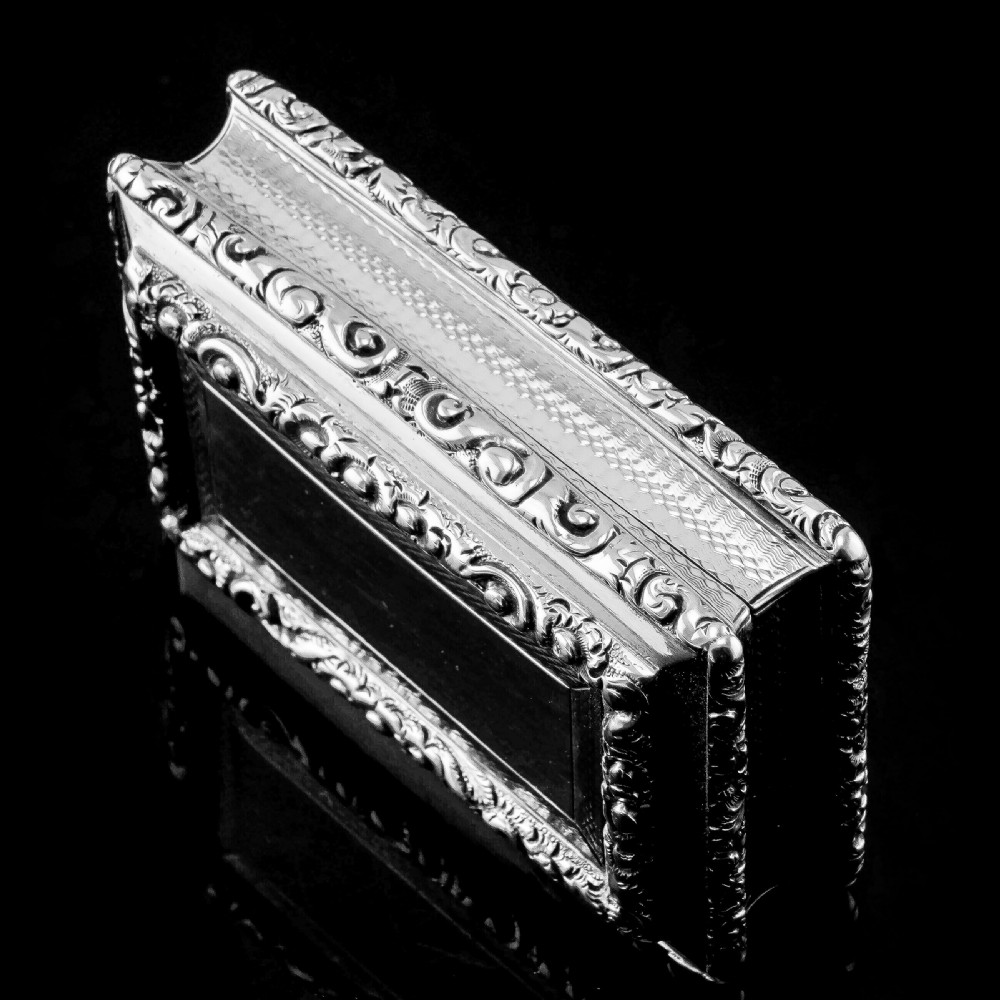 Antique Georgian Solid Silver Snuff Box with Beautiful Floral Border - Nathaniel Mills 1833 View XIII