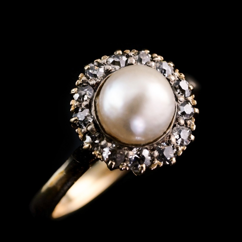 Antique Victorian 18K Gold Pearl & Diamond Cluster Ring - c.1890 View III