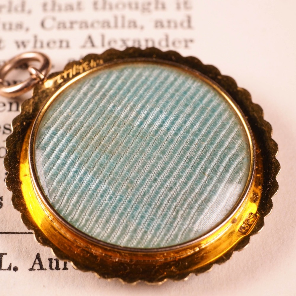 Antique Victorian 15K Gold Photo Locket Pendant with Cluster Seed Pearl Border - c.1890s View VII