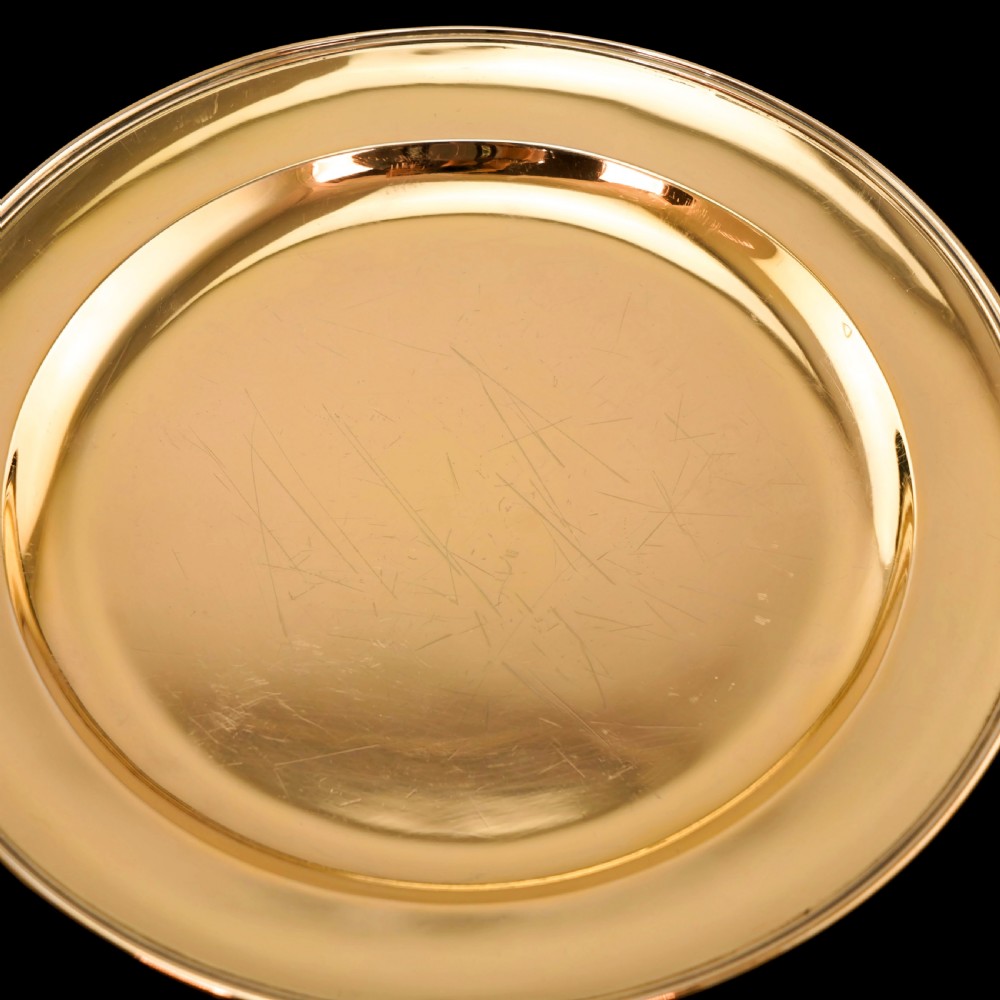 A Magnificent Set of 12 Georgian Solid Silver Gilt Dishes - 1780-1811 View XIII