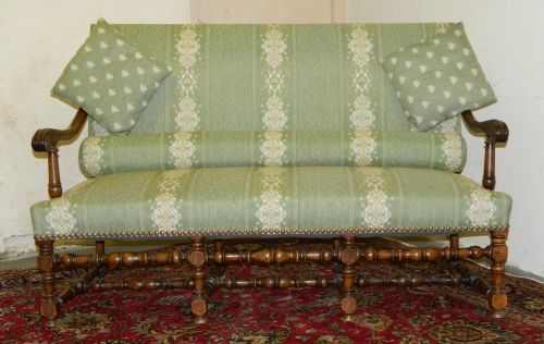 Upholstered  Settle