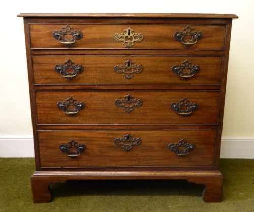 Small Georgian Mahogany Chest of Drawers