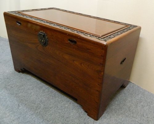 fig 1. camphor wood trunk