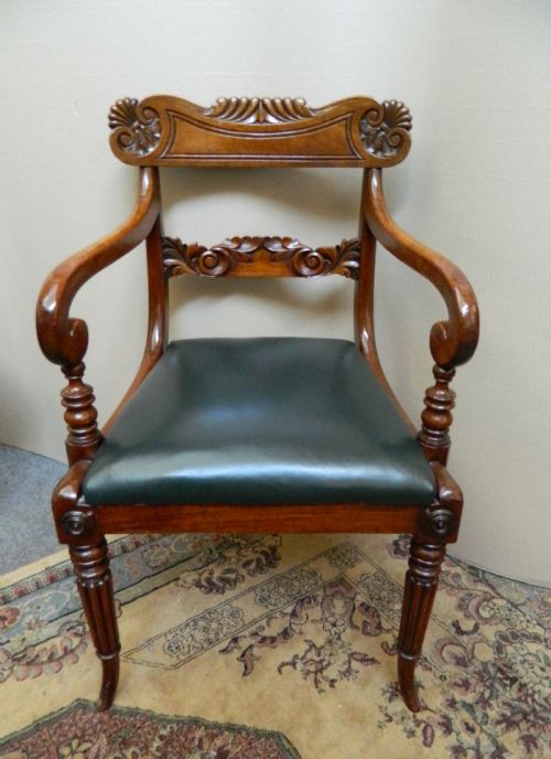 fig 1. fine quality set of 8 William IV mahogany dining chairs - circa 1830