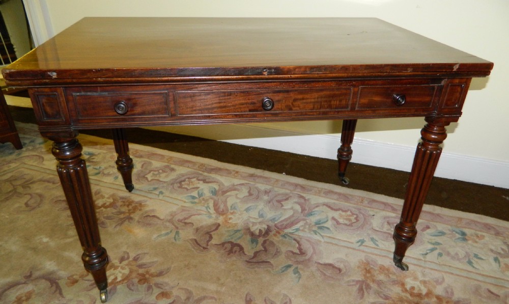 Gillows mahogany 'universal' table View V
