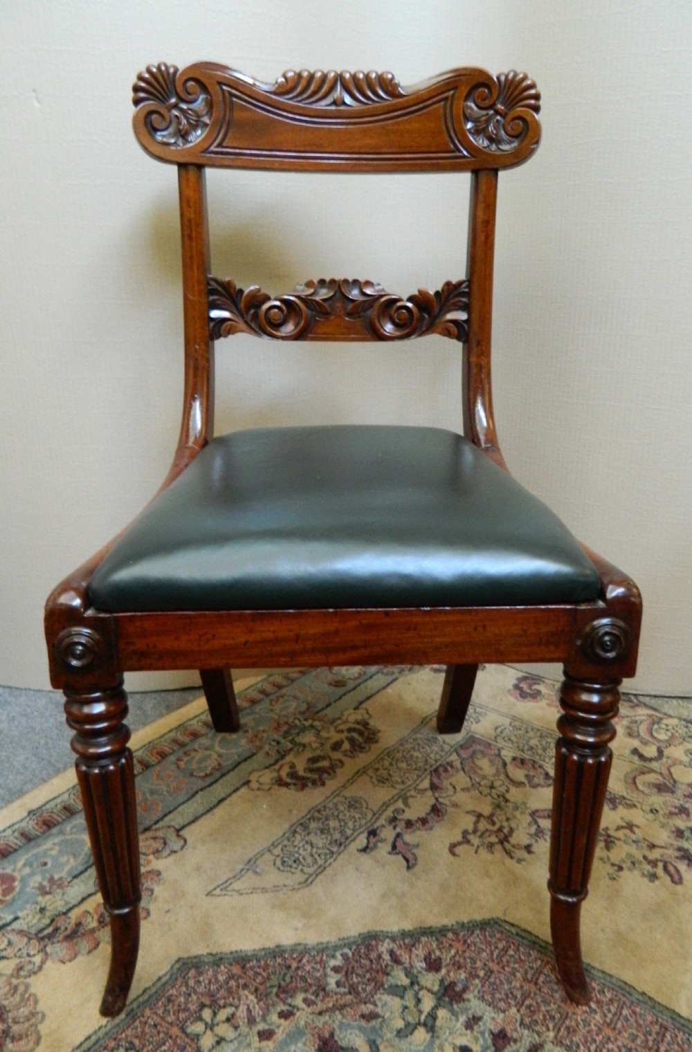 fine quality set of 8 William IV mahogany dining chairs - circa 1830 View III