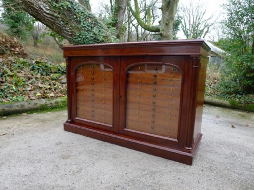 fig 1. A VERY FINE VICTORIAN MAHOGANY COLLECTORS CABINET. THE PROPERTY OF THE LATE J.C.DALE. CIRCA 1870.