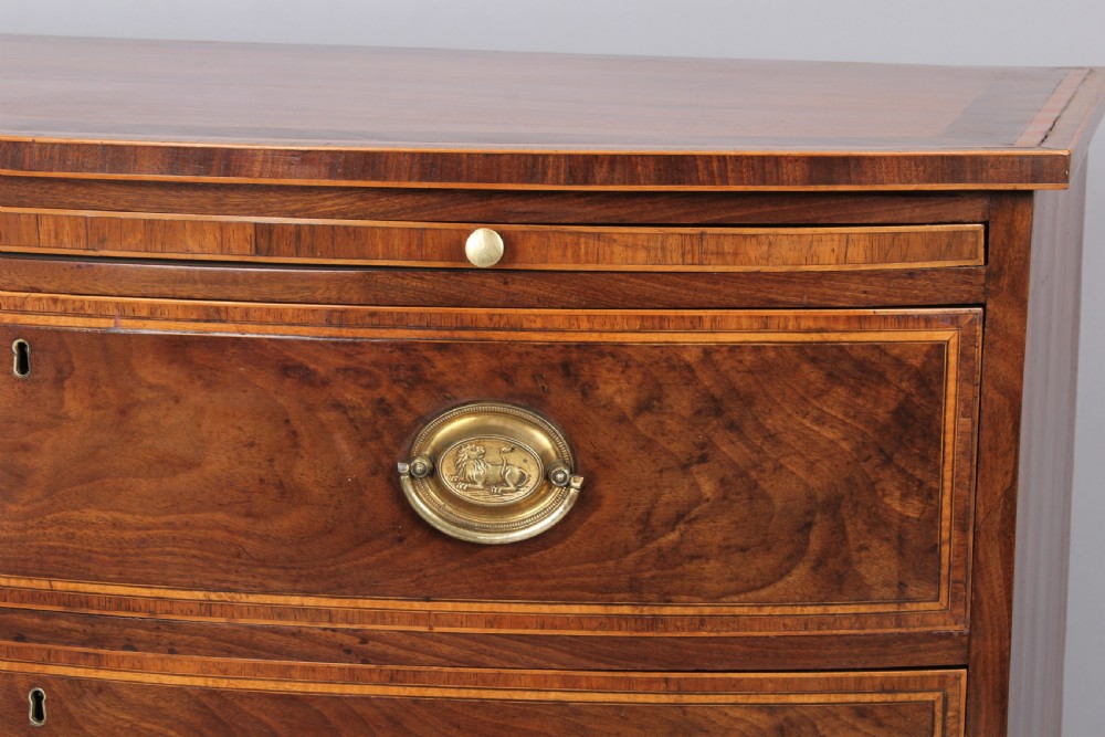 Fine George III period mahogany chest of three drawers View III