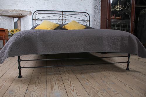 RARE ALL IRON WINFIELD IN BLACK WITH MAKERS MARK SUPER KING BED - ADDITIONAL PHOTO 5