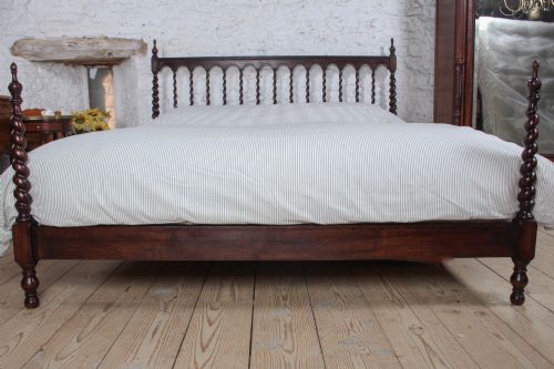 fig 3. Exquisite Mahogany and Oak, Barley Twist No End Super-King Bed