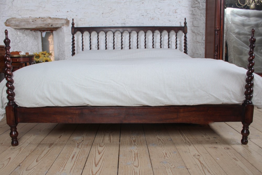 Exquisite Mahogany and Oak, Barley Twist No End Super-King Bed View IV