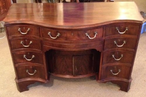 Antique Late Georgian Serpentine Fronted  Mahogany Desk