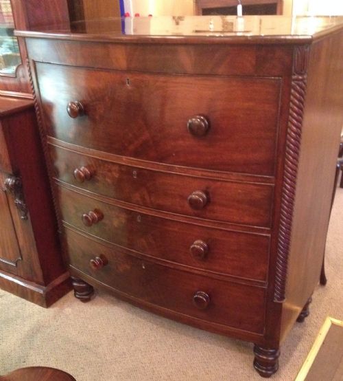 Antique Victorian Mahogany Bow Front Chest of Drawers Circa 1870