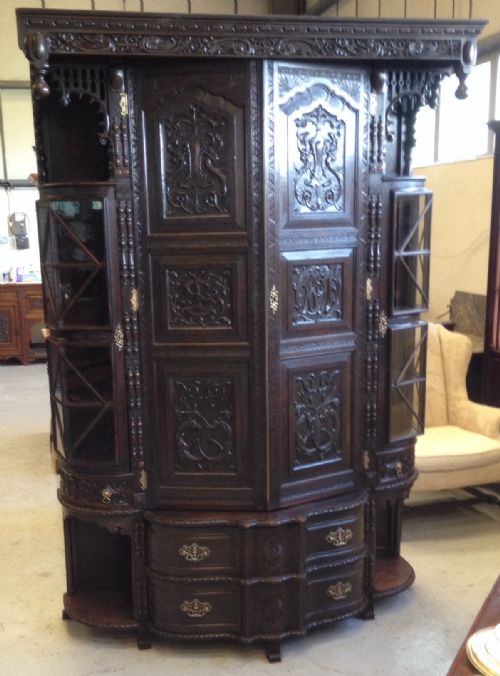 Victorian Fabulously Carved Oak Hall Cabinet from a Country House in East Yorkshire  Black Forest Style