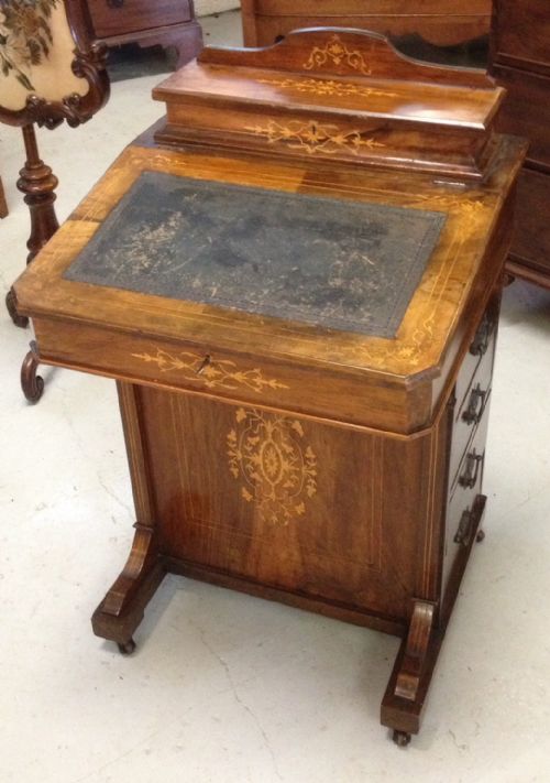 Victorian Inlaid Walnut Davenport Desk in Completely Original Condition Circa 1870
