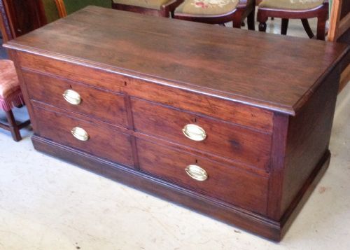 Oak Chest with False Drawer Front and Hinged Lid